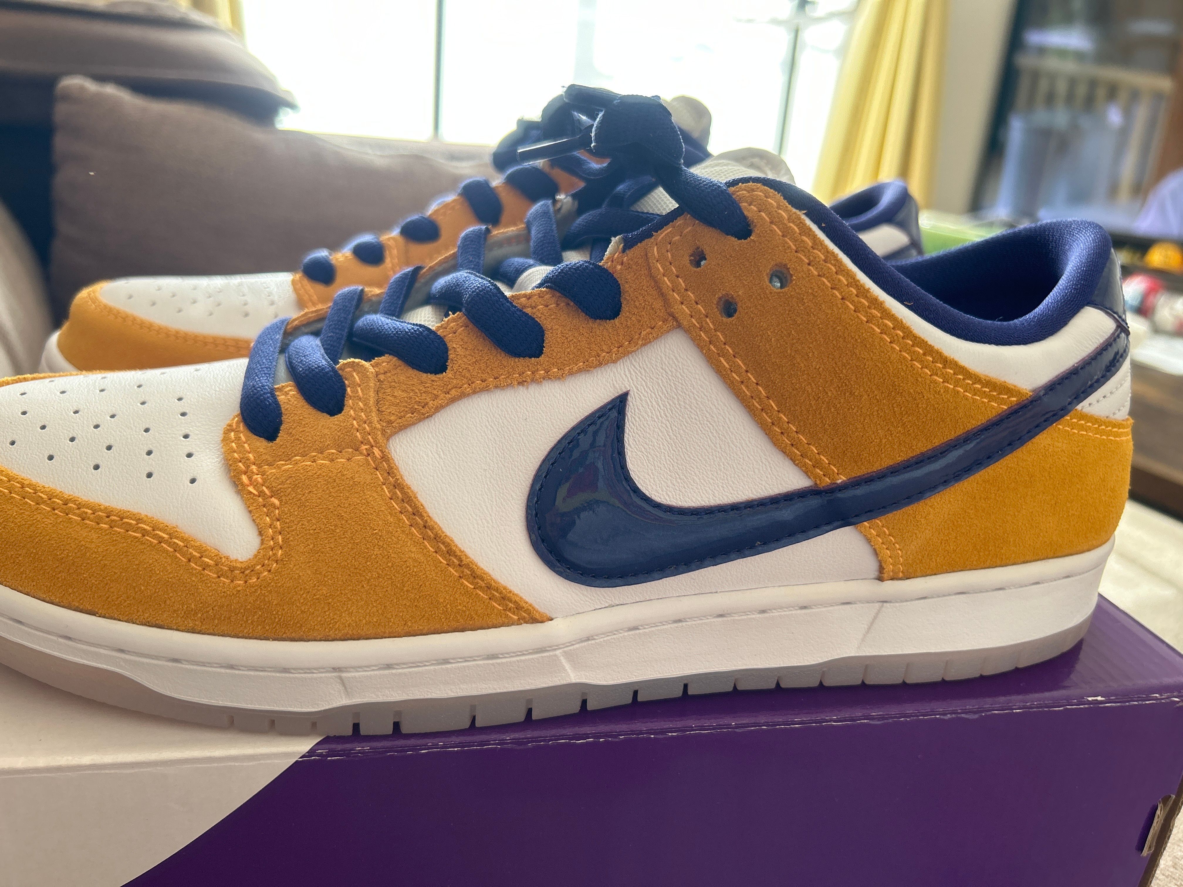Nike SB Dunk Low "Laser Orange"