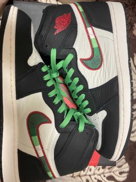 Nike Air Jordan 1 Retro High Og Sports Illustrated を買うならスニーカーダンク Nike Air Jordan 1 Retro High Og Sports Illustrated を買うならスニーカーダンク