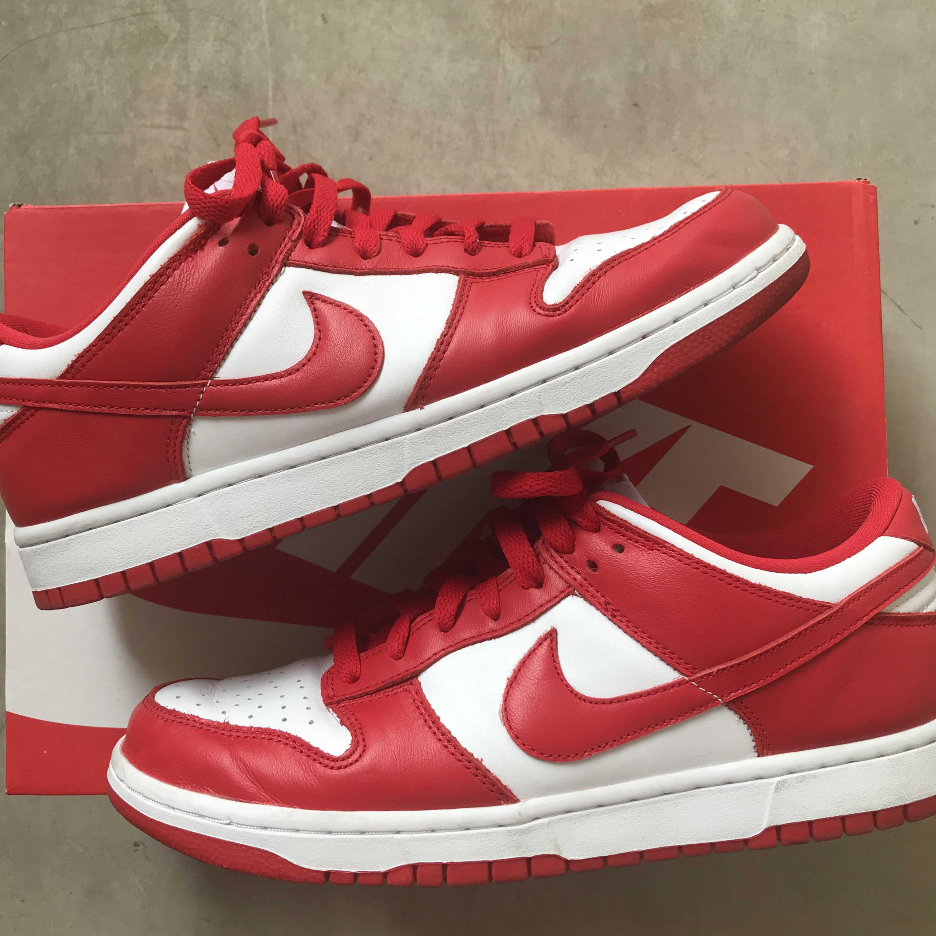 Nike Dunk Low SP "White and University Red"