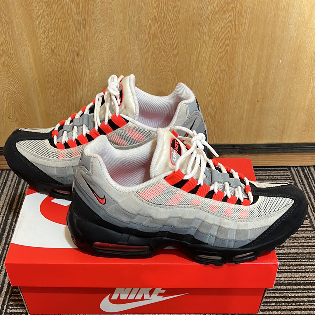 Nike Air Max 95 "White/Solar Red"