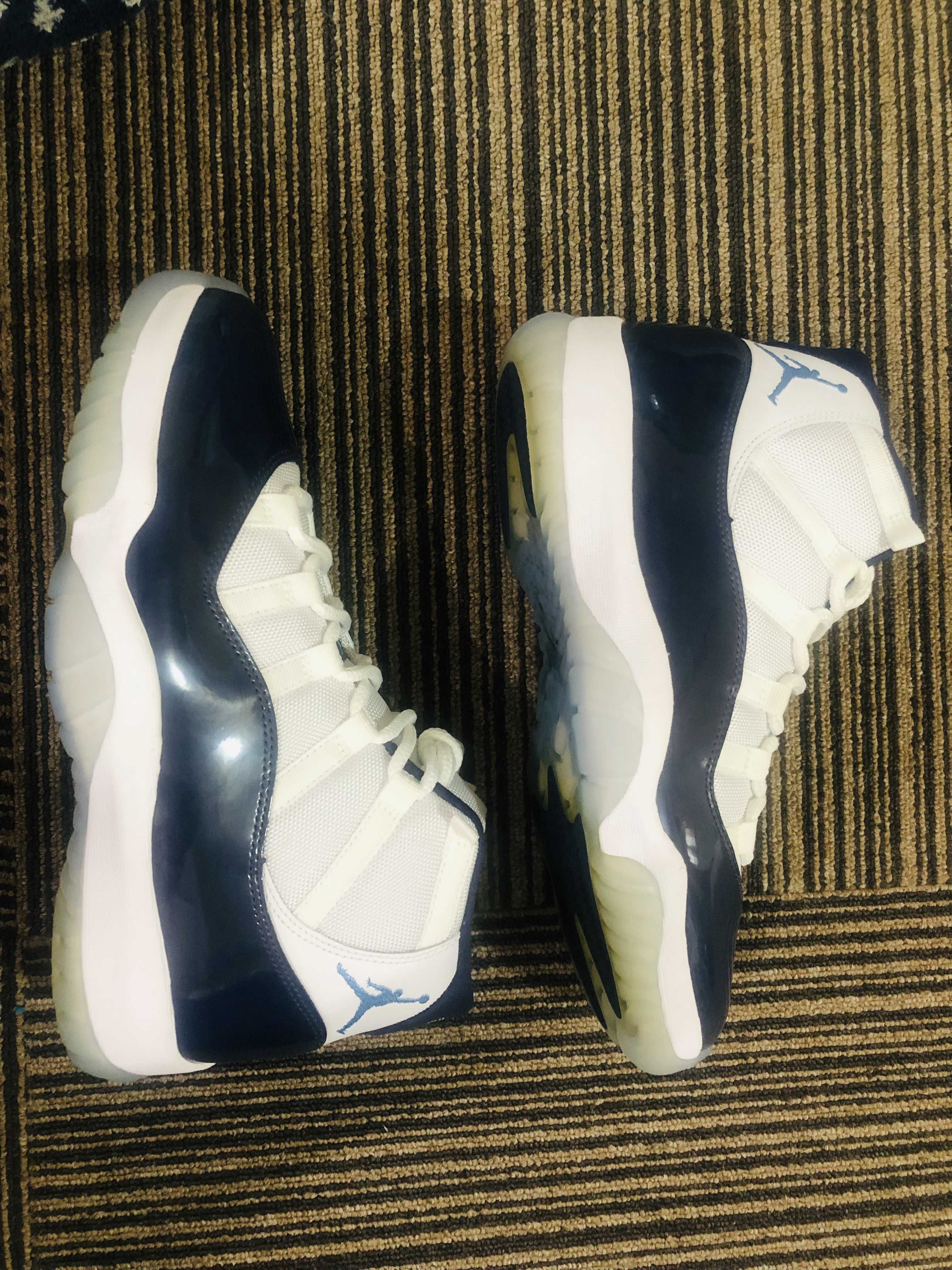 Nike Air Jordan 11 Retro "UNC Win Like 82"