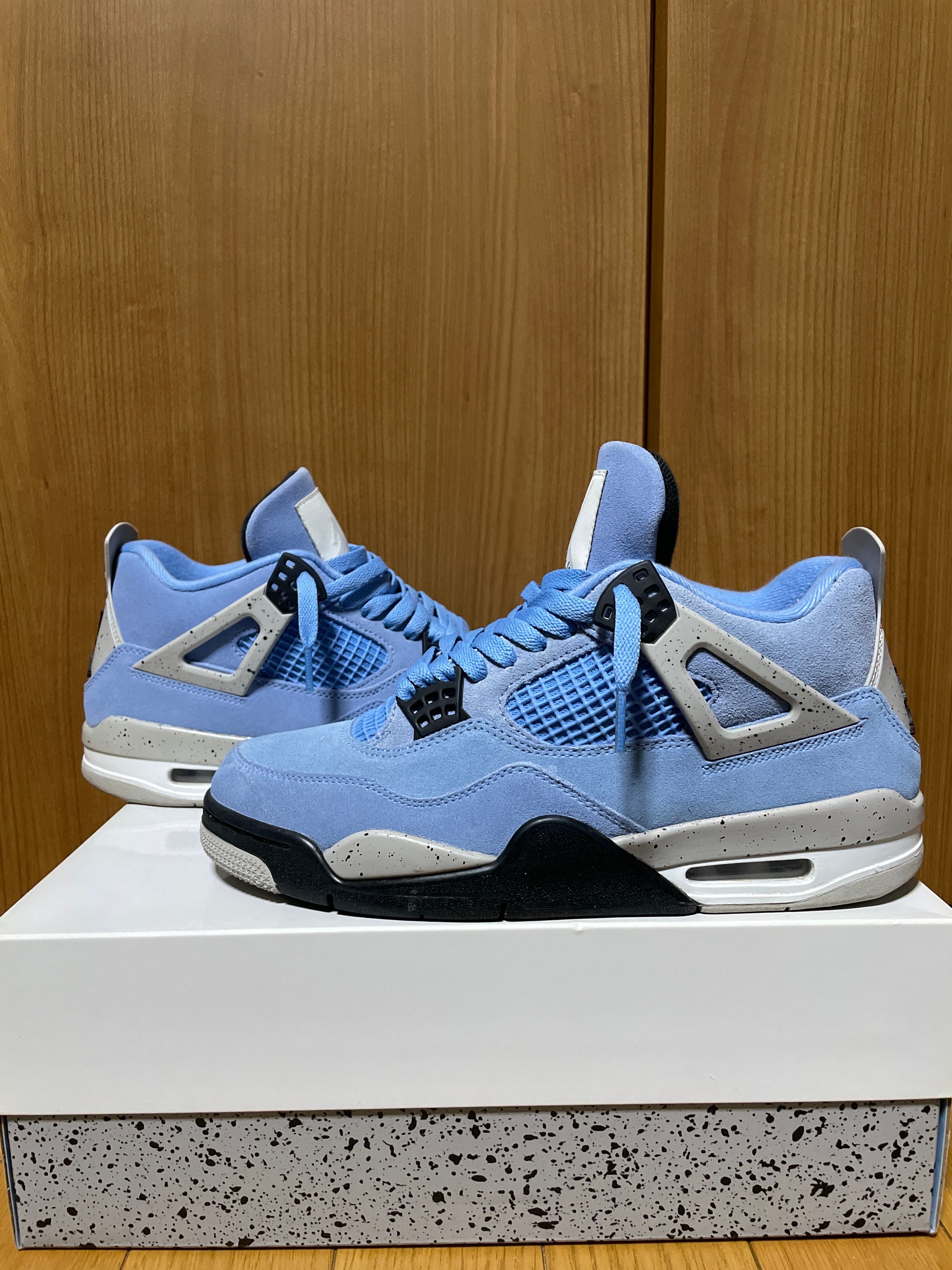 Nike Air Jordan 4 "University Blue"