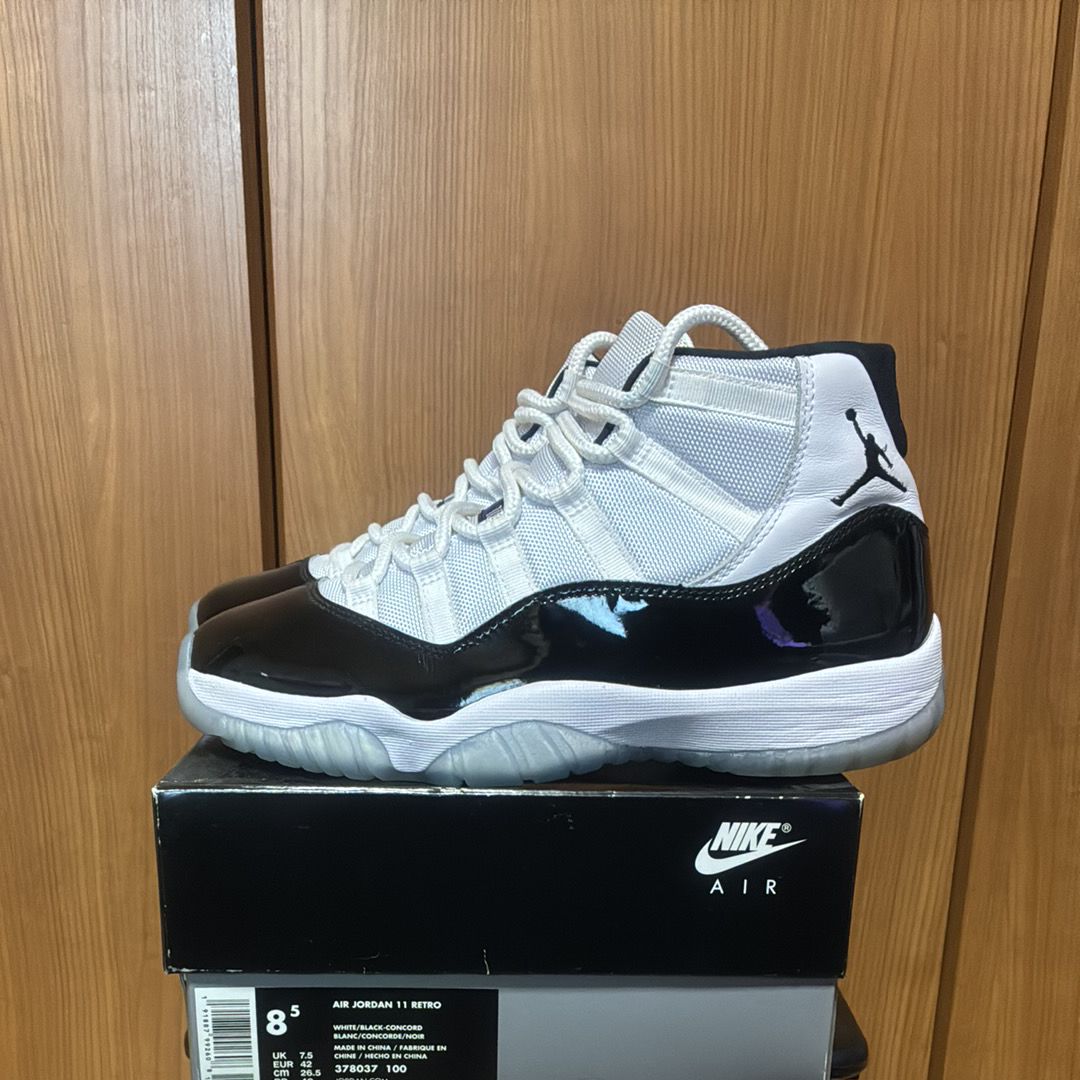 Nike Air Jordan 11 Retro "Concord" (2018)