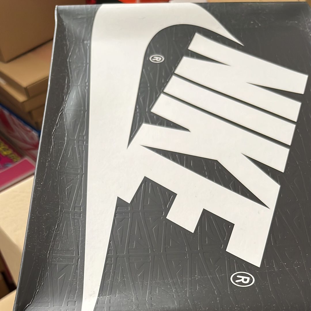 A Ma Maniere × Nike Jordan Air Ship SP "Summit White/Black"