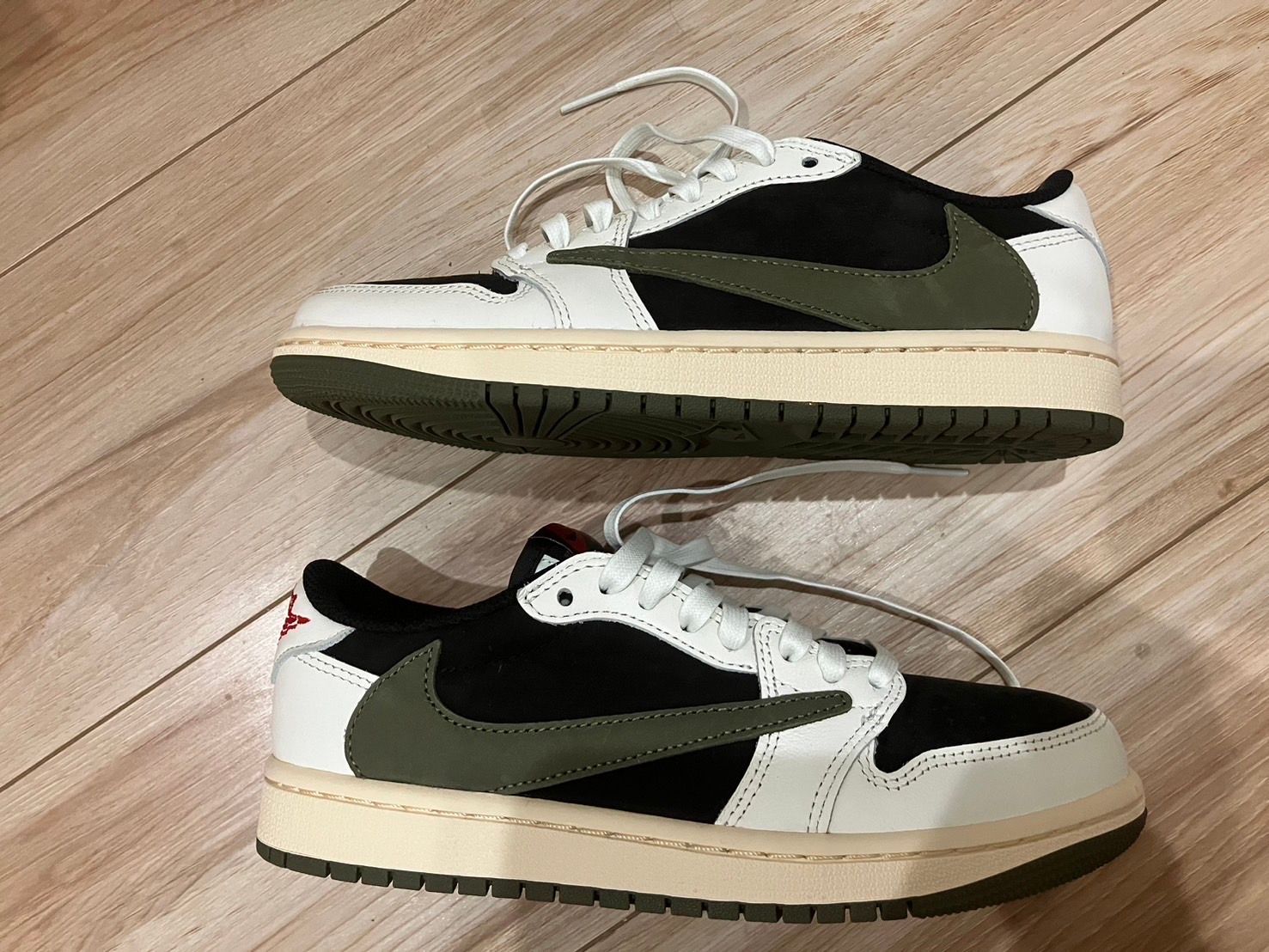 Travis Scott × Nike Women's Air Jordan 1 Low OG "Medium Olive"