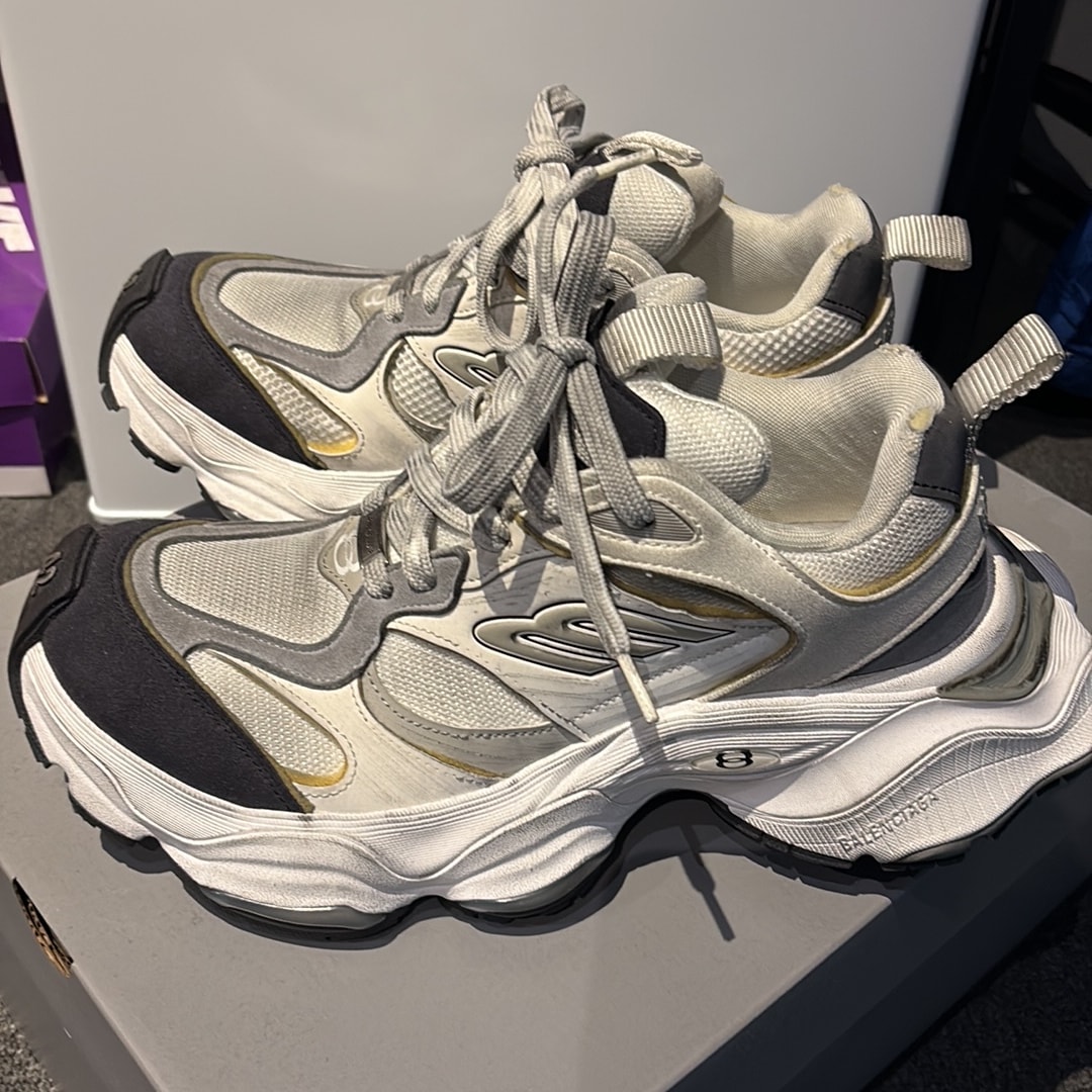 BALENCIAGA Cargo Sneaker "White/Grey"