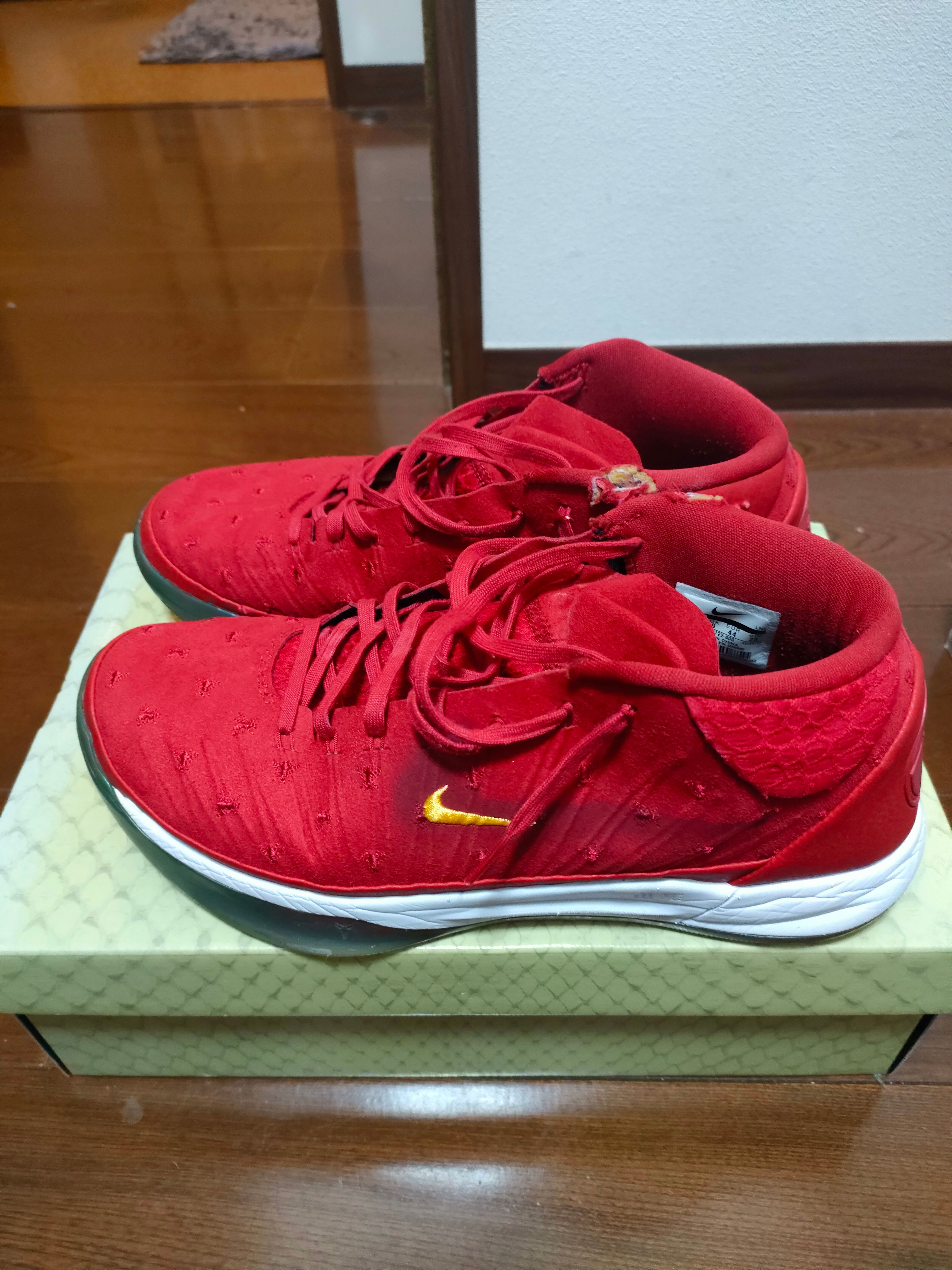 Nike Kobe A.D. Mid "Isaiah Thomas" (AQ2721-600/AQ2722-600)