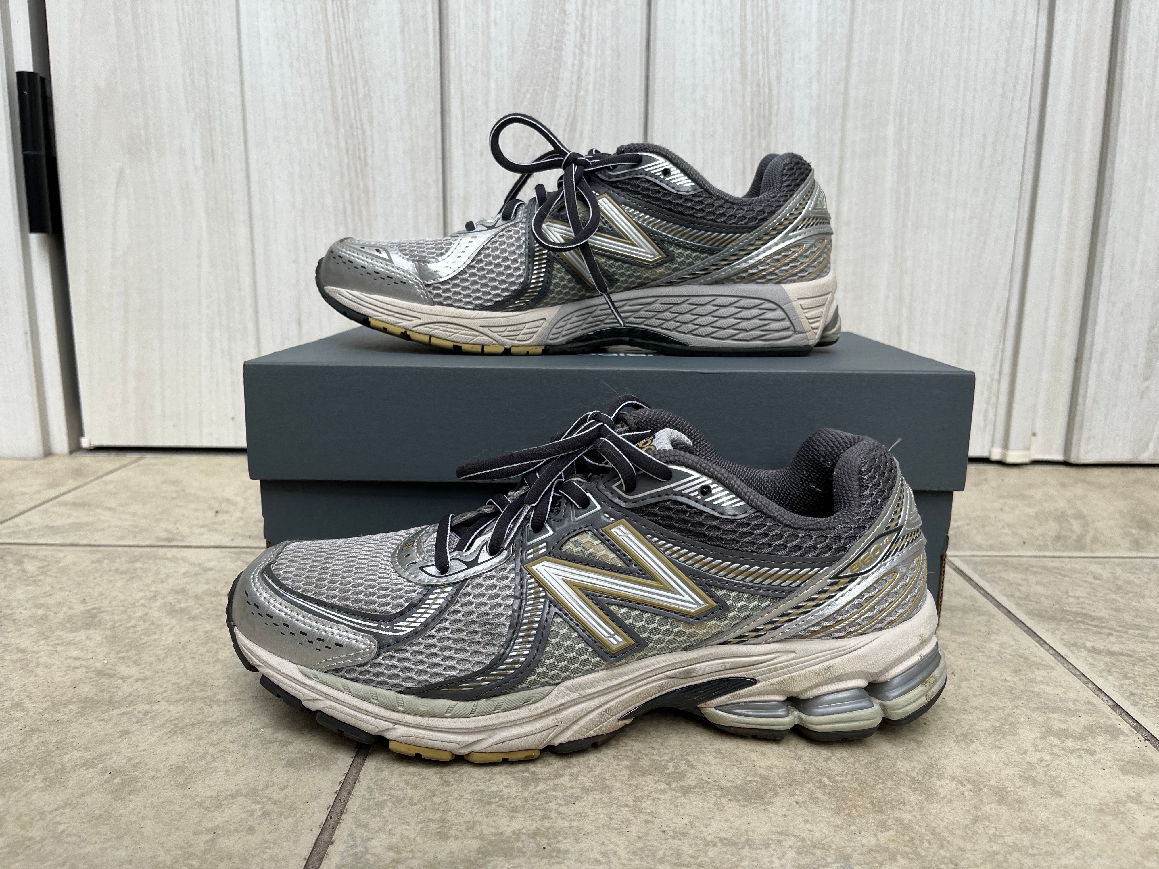 New Balance 860V2 "Rain Cloud"