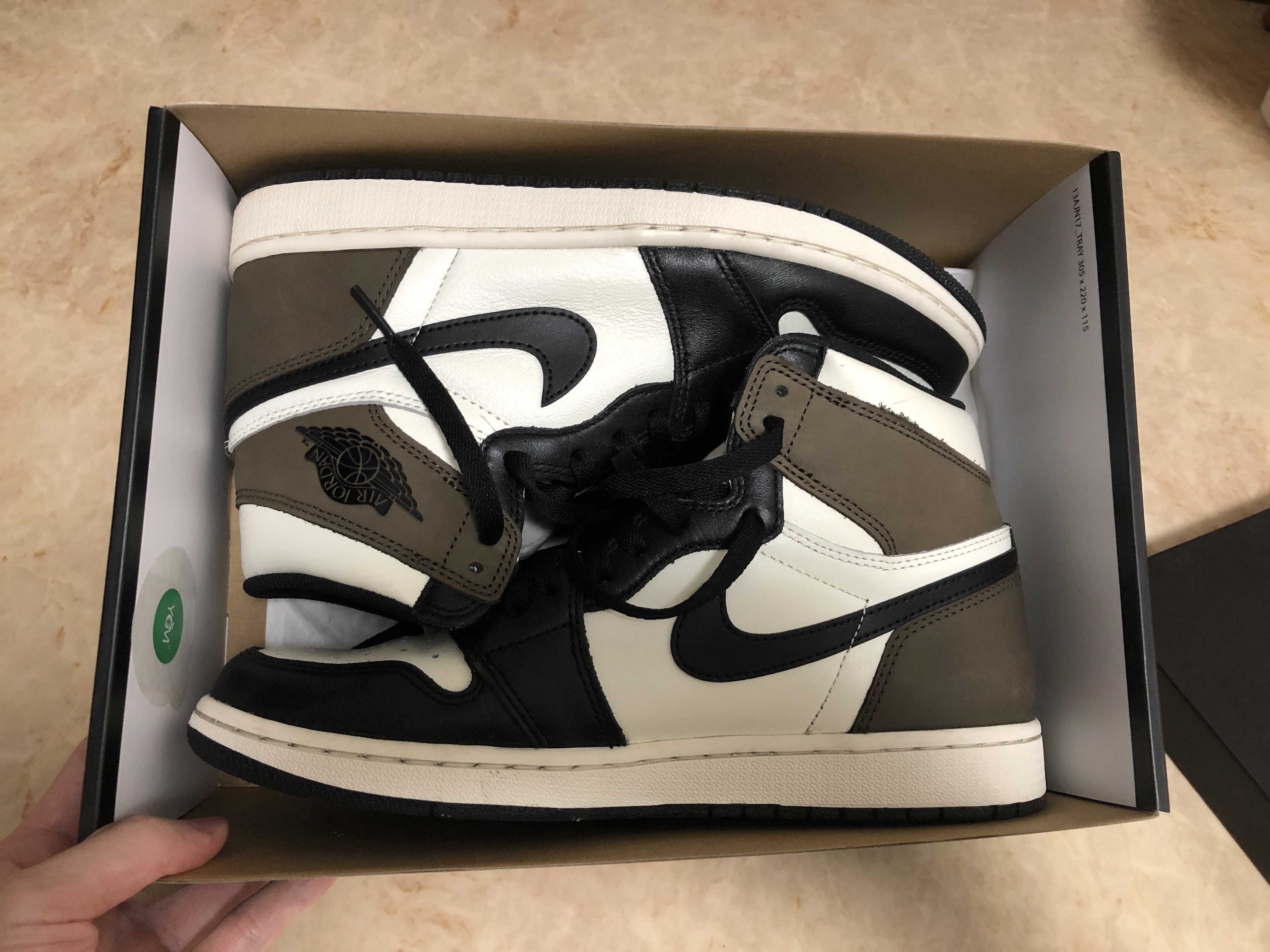 Nike Air Jordan 1 High OG "Sail/Dark Mocha/Black"