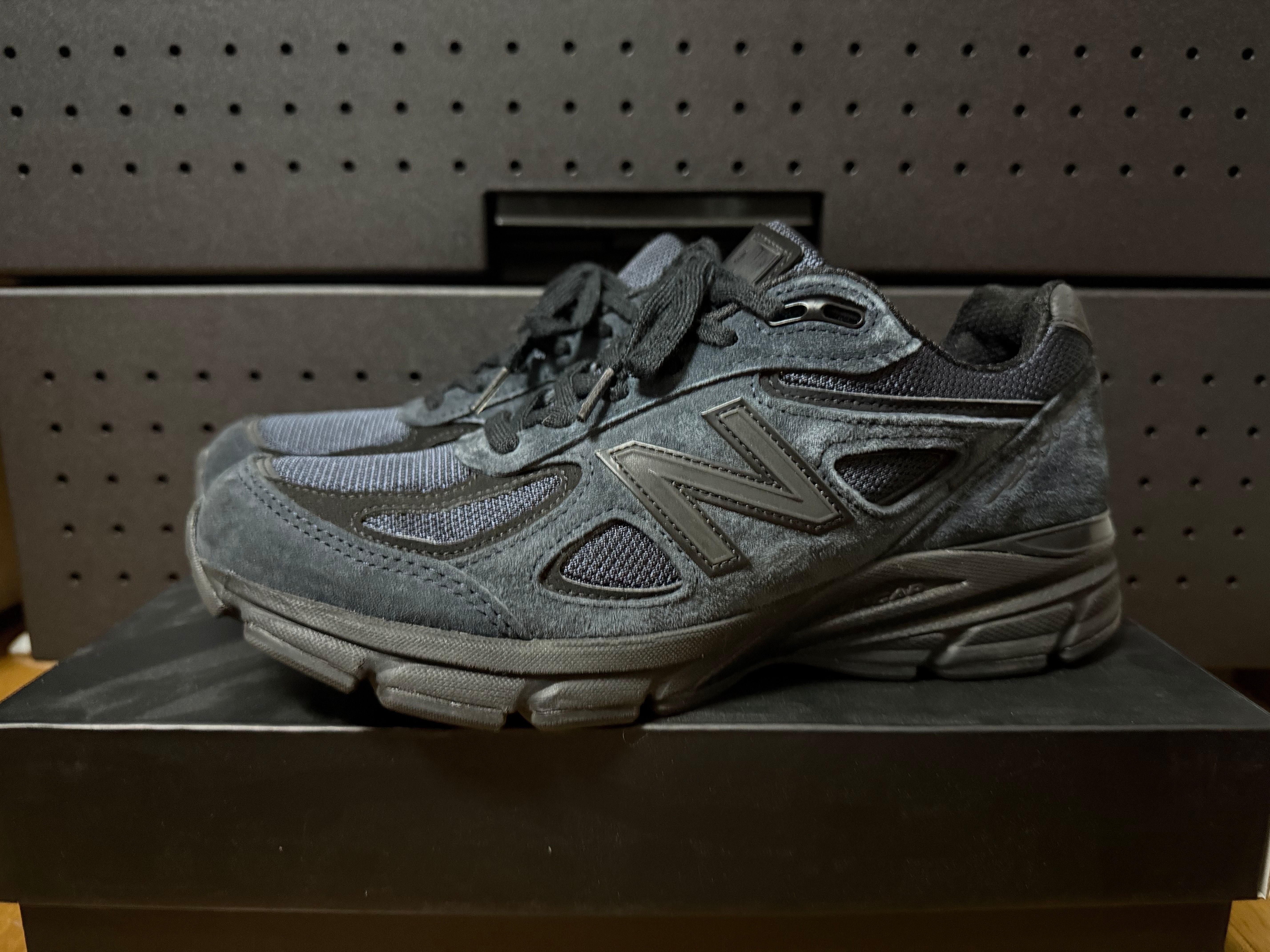 JJJJound × New Balance 990V4 "Navy"