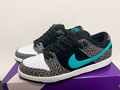 Nike SB Dunk Low "Elephant/Safari"