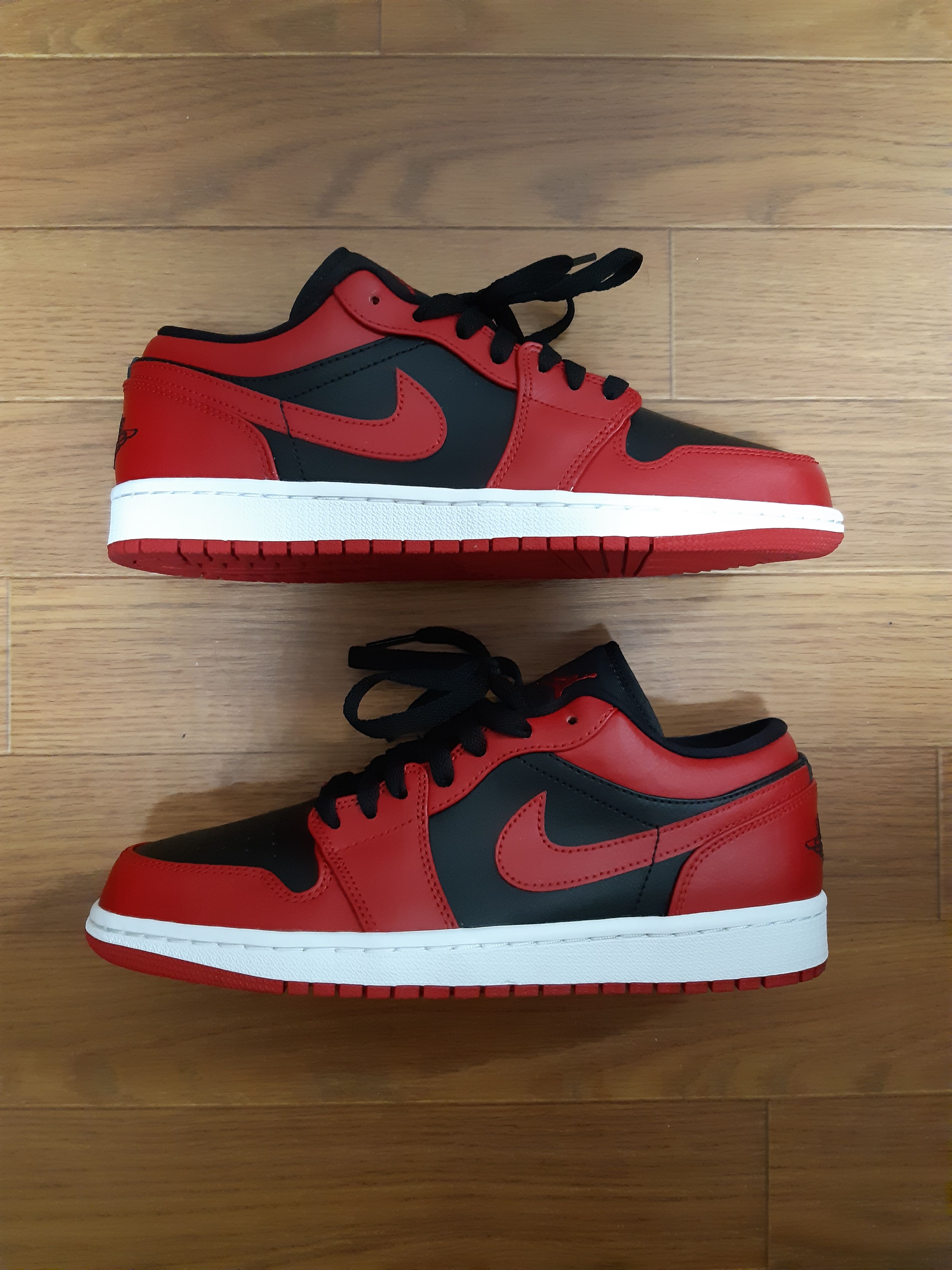Nike Air Jordan 1 Low "Varsity Red"   