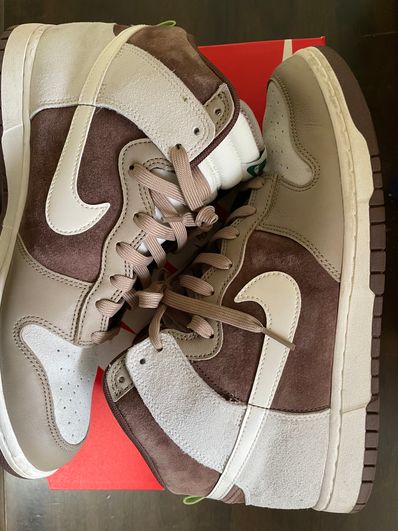 Nike Dunk High PRM "Light Chocolate"