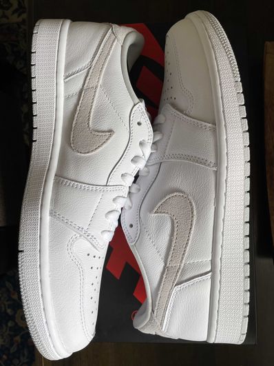 Nike Air Jordan 1 Low OG "Neutral Grey"