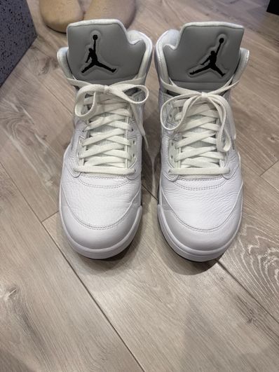 Nike Air Jordan 5 Retro "Metallic White" (2015)