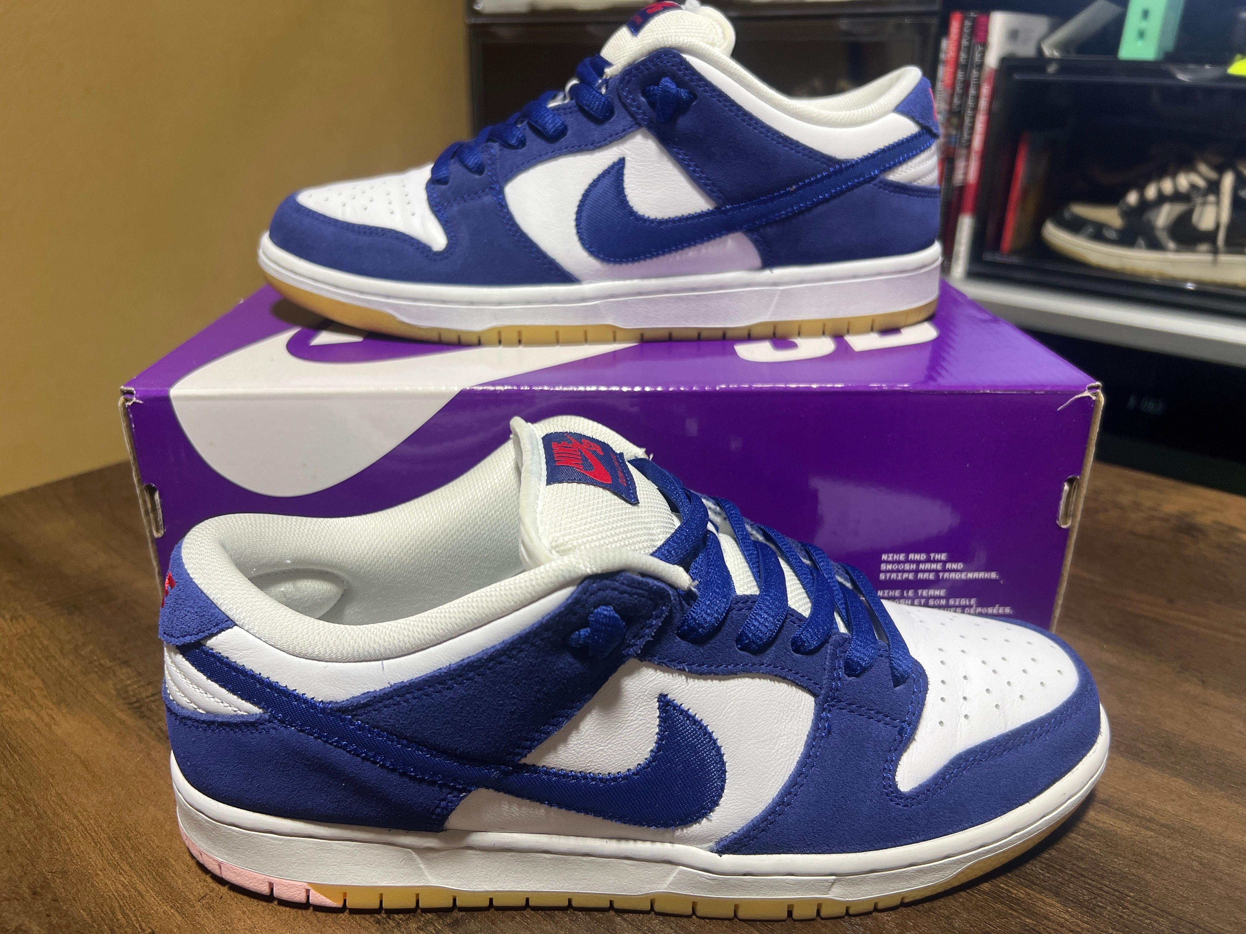 Nike SB Dunk Low "Los Angeles Dodgers/Deep Royal Blue"