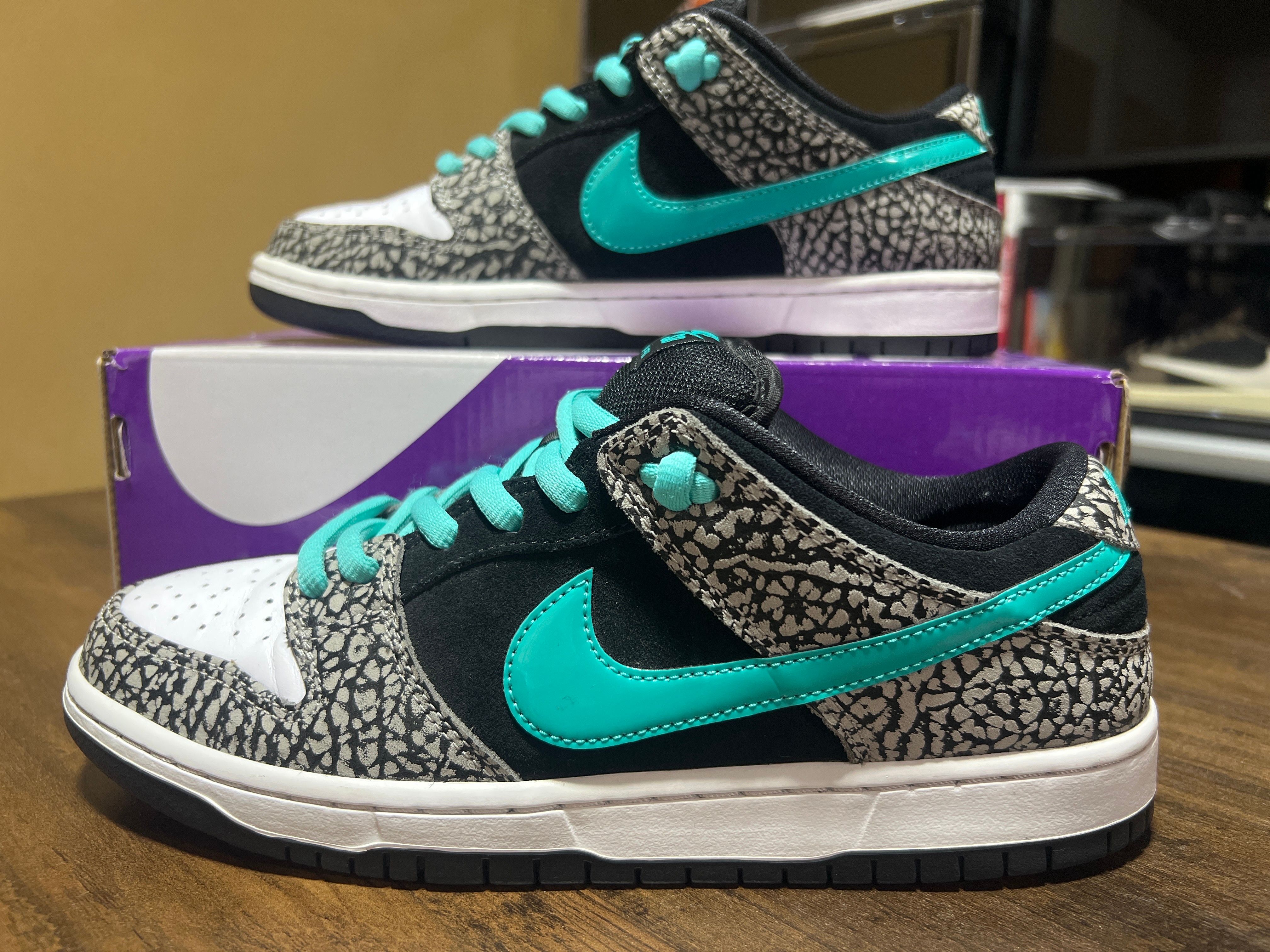 Nike SB Dunk Low "Elephant/Safari"