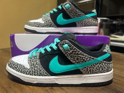 Nike SB Dunk Low "Elephant/Safari"