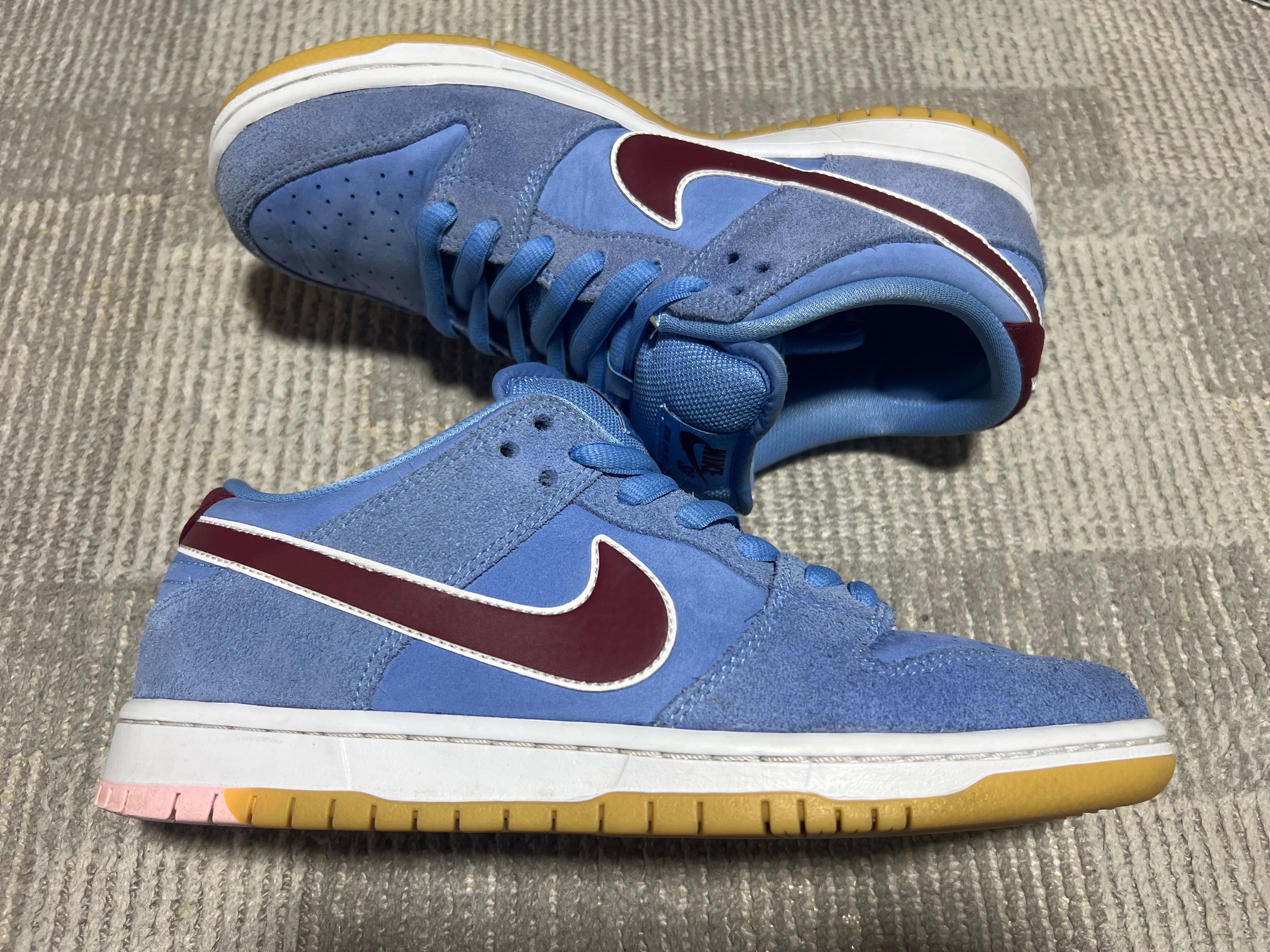 Nike SB Dunk Low Pro "Philadelphia Phillies/Valor Blue and Team Maroon"