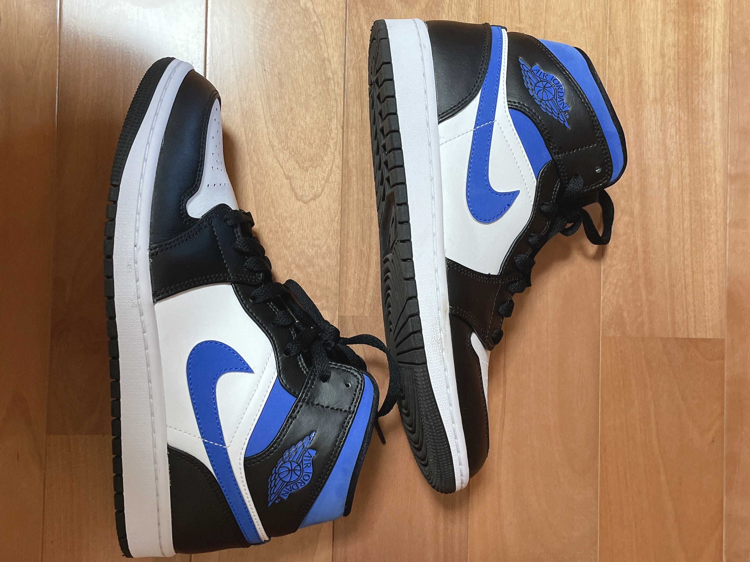 Nike Air Jordan 1 Mid "Royal"