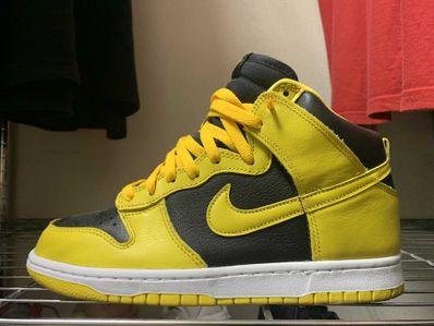 Nike Dunk High "Black/Varsity Maize"