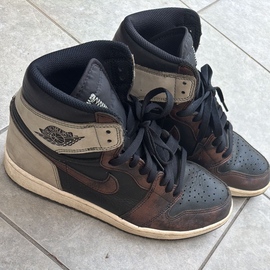 Nike Air Jordan 1 High OG "Rust Shadow" 