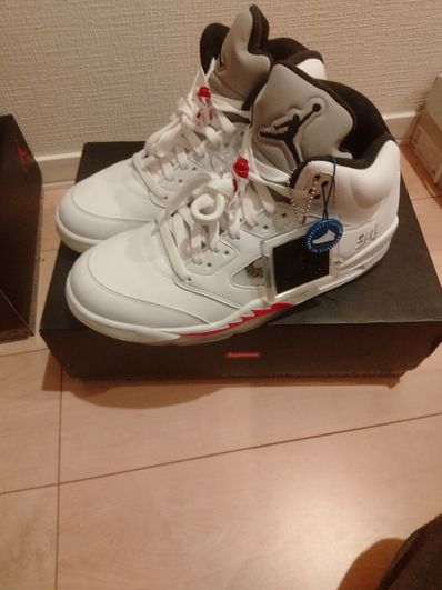 Supreme × Nike Air Jordan 5 Retro "White"