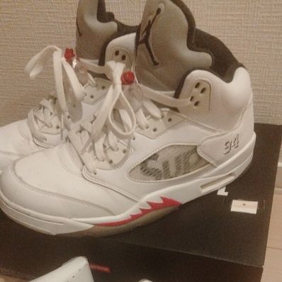 Supreme × Nike Air Jordan 5 Retro "White"
