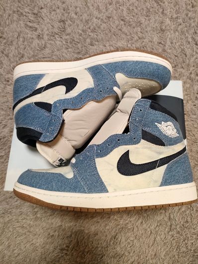 Nike Air Jordan 1 Retro High OG "Denim"