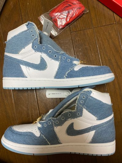 Nike WMNS Air Jordan 1 High OG