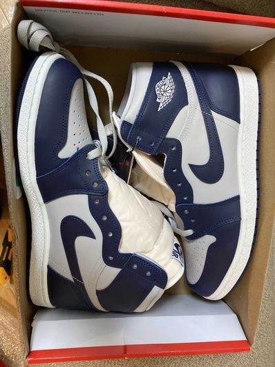 Nike Air Jordan 1 High 85 "Georgetown"