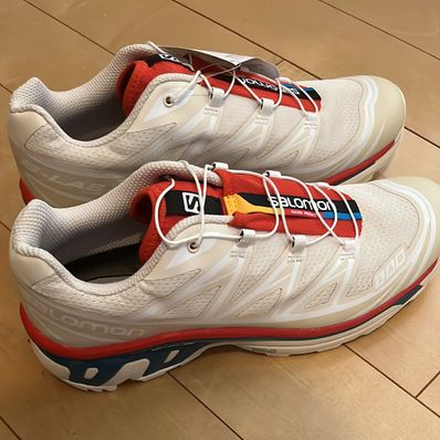 Salomon XT-6 "Almond Milk/Bleached Sand/Aurora Red"