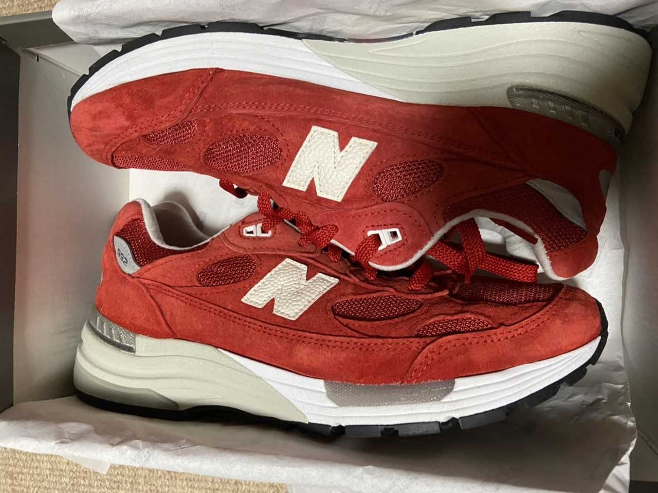 KITH × New Balance 992 Kithmas "Red"