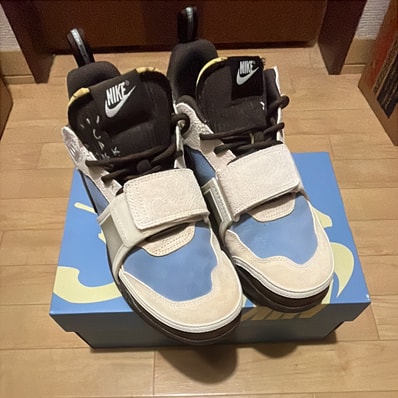 Travis Scott × Nike Zoom Field Jaxx "Pale Ivory and Leche Blue"