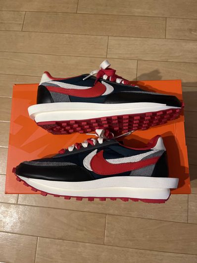 UNDERCOVER × sacai × Nike LD Waffle "Midnight Spruce/Pale Ivory-Dark Grey-University Red"