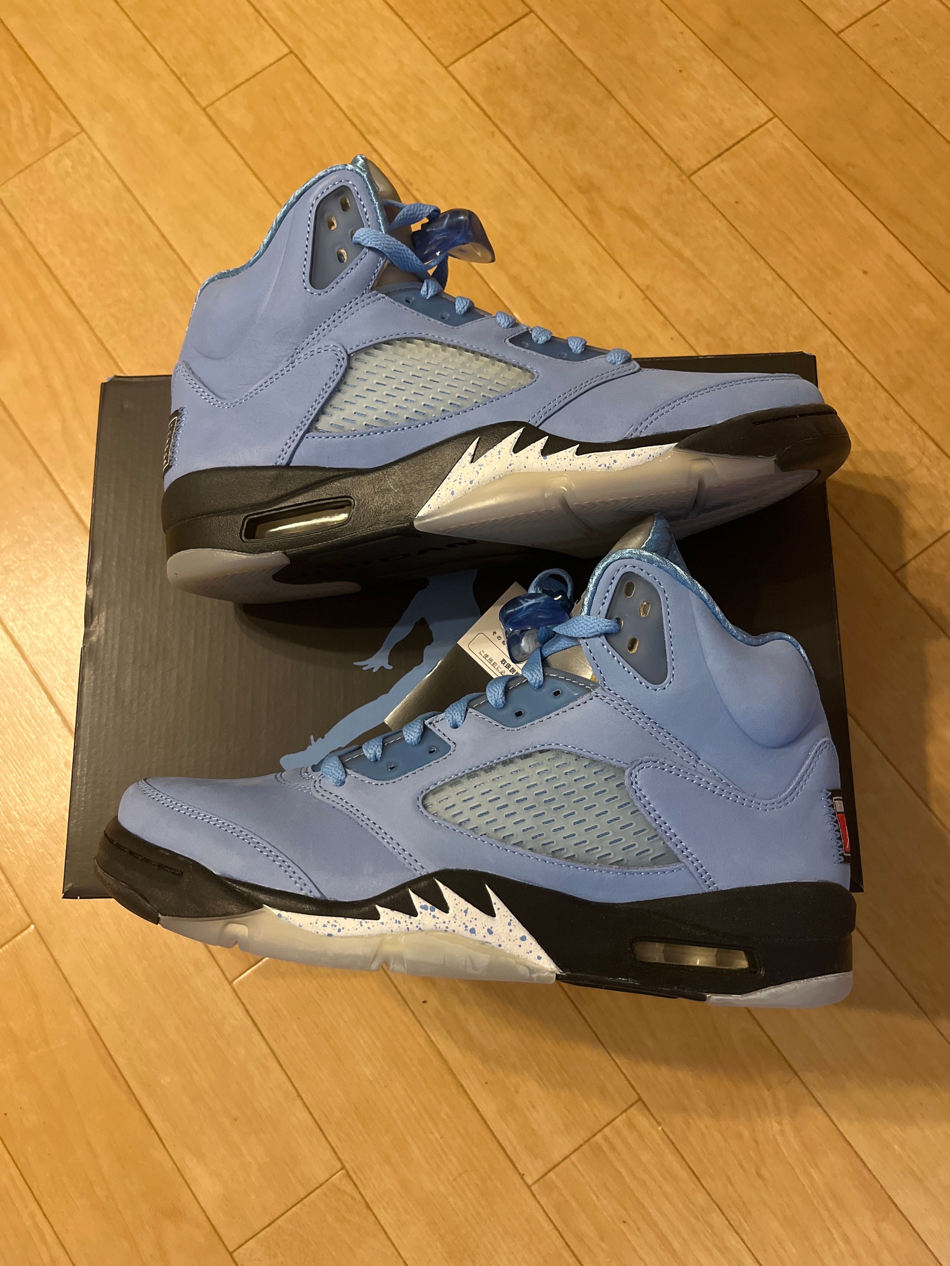 Nike Air Jordan 5 Retro SE "University Blue"