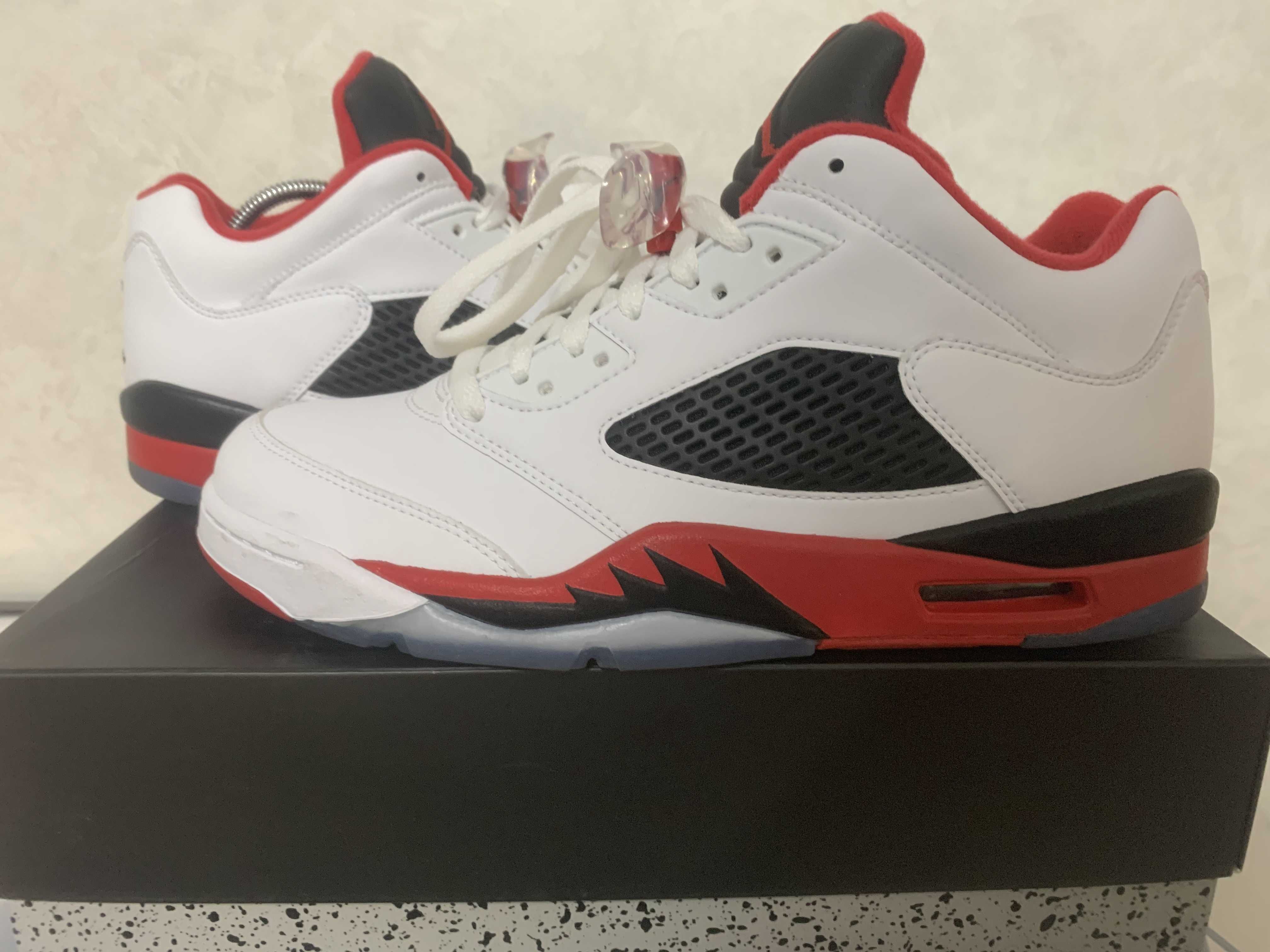 Nike Air Jordan 5 Retro Low "Fire Red"