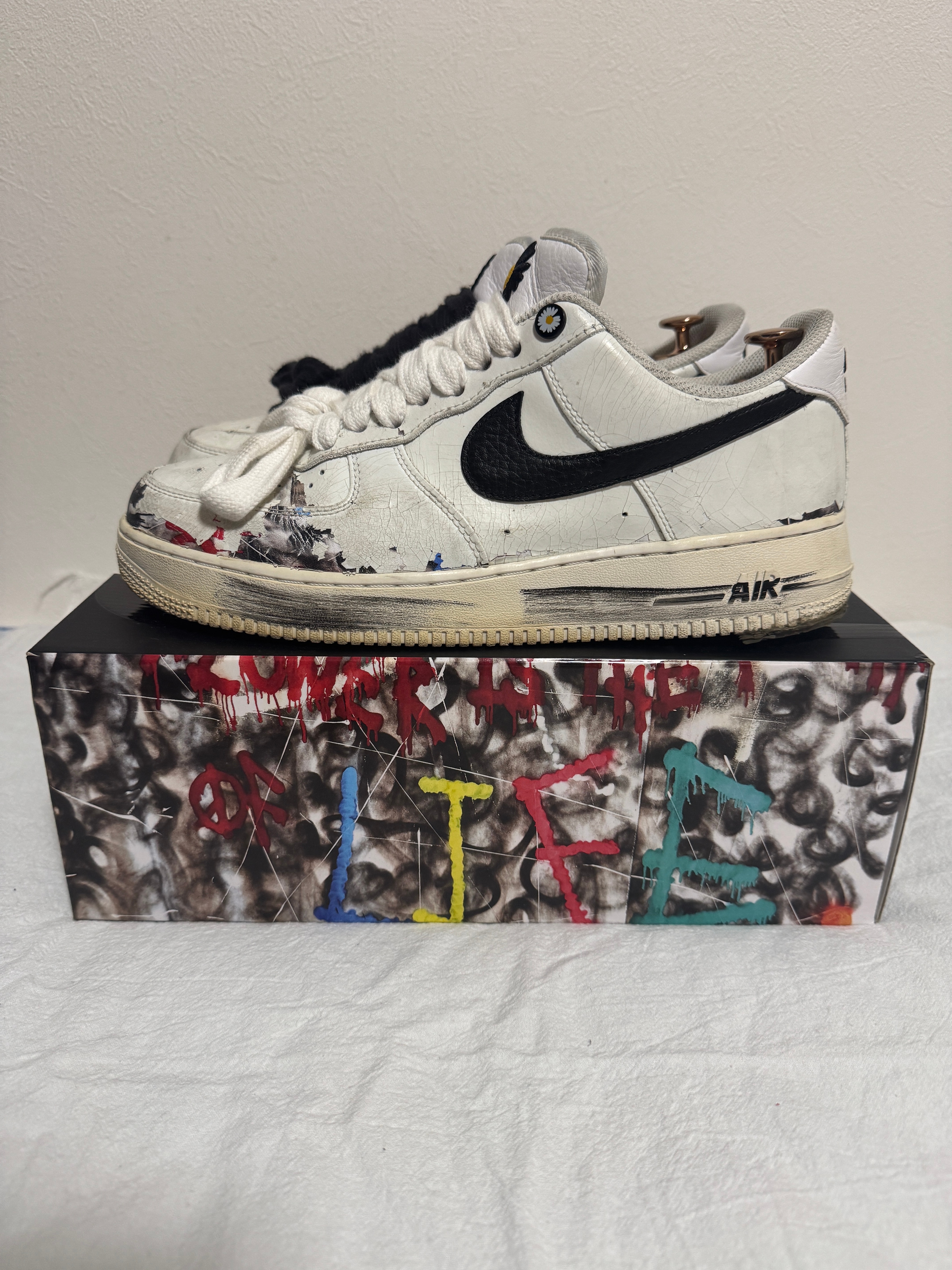 PEACEMINUSONE × Nike Air Force 1 Low "Para-noise/White/Black" / G-DRAGON