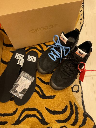 Off-White × Nike Air Vapormax "Black/Total Orange/Clear"