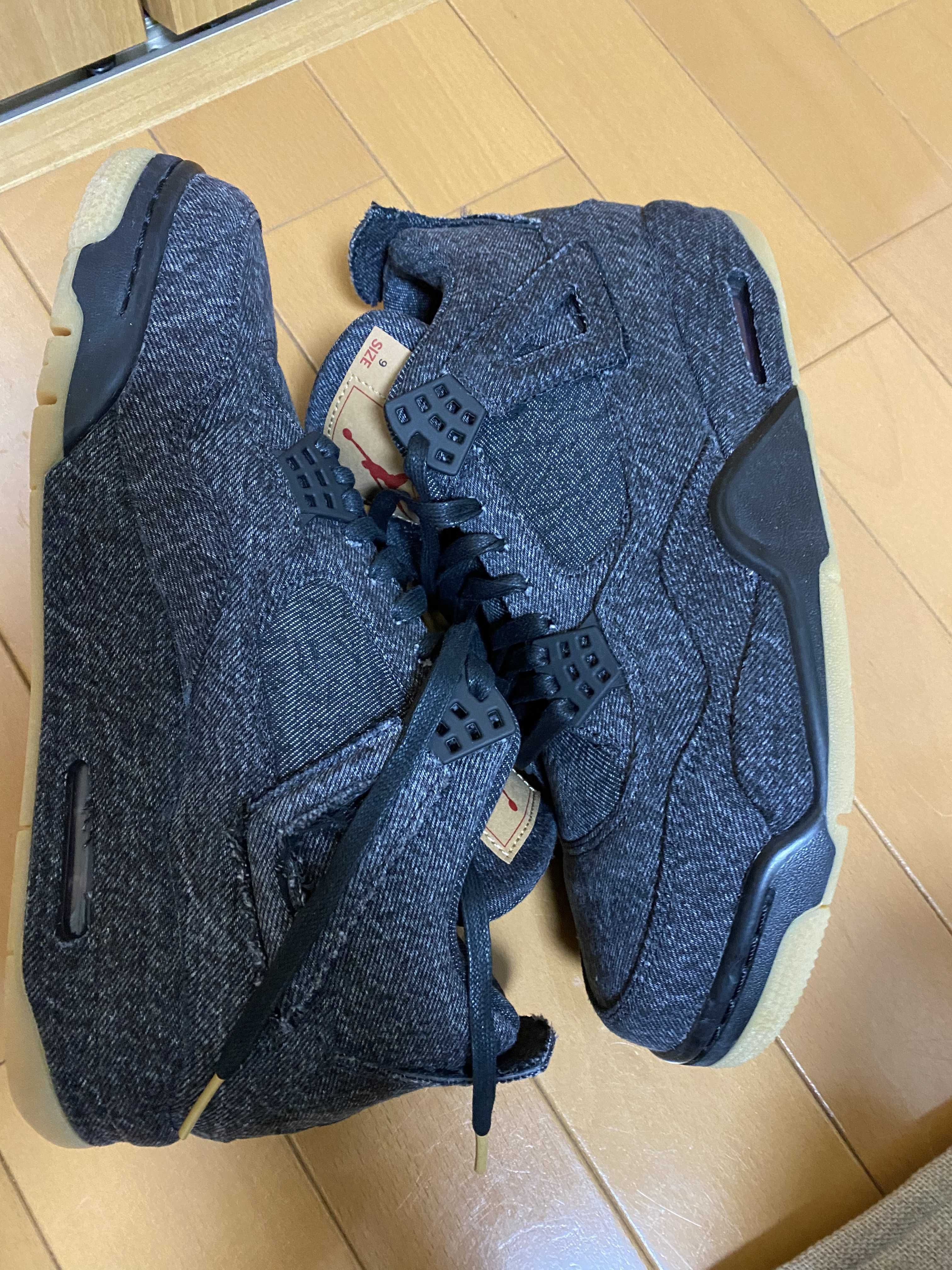 Nike × Levi's Air Jordan 4 "Black Denim" (Tag: ®)
