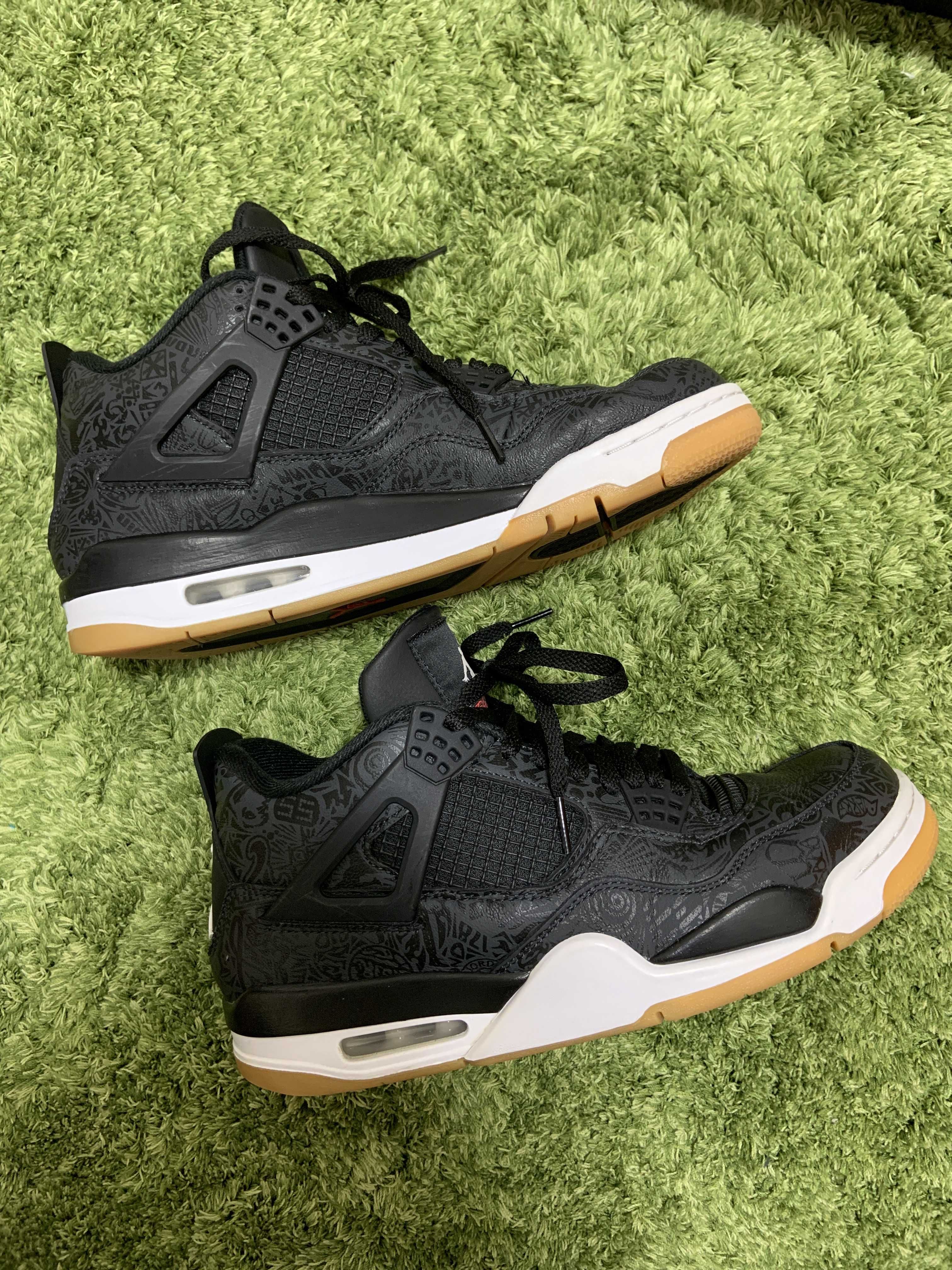 Nike Air Jordan 4 Retro "Laser Black/Gum"
