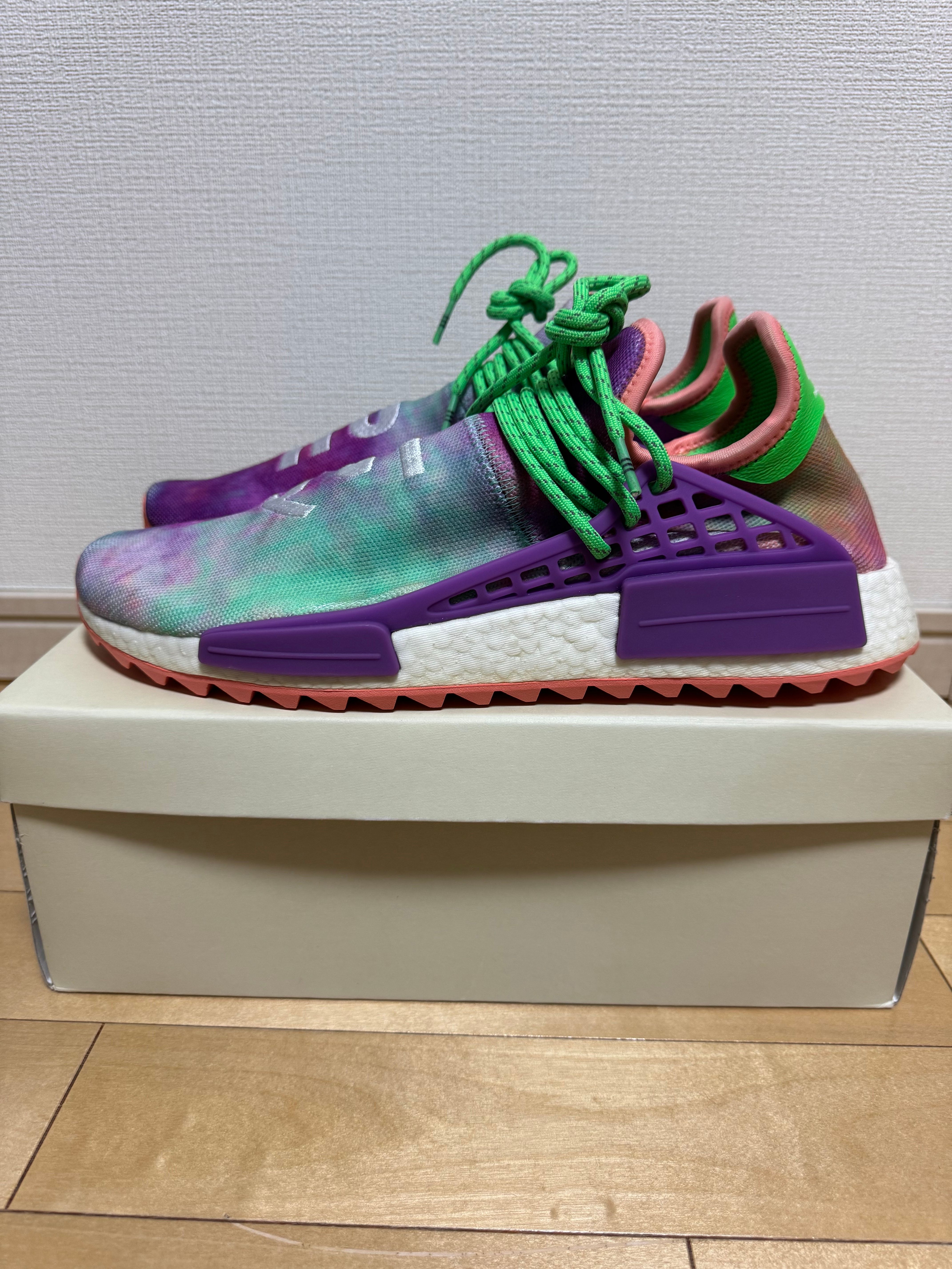 Pharrell Williams × adidas Human Race NMD Holi Festival "Chalk Coral"