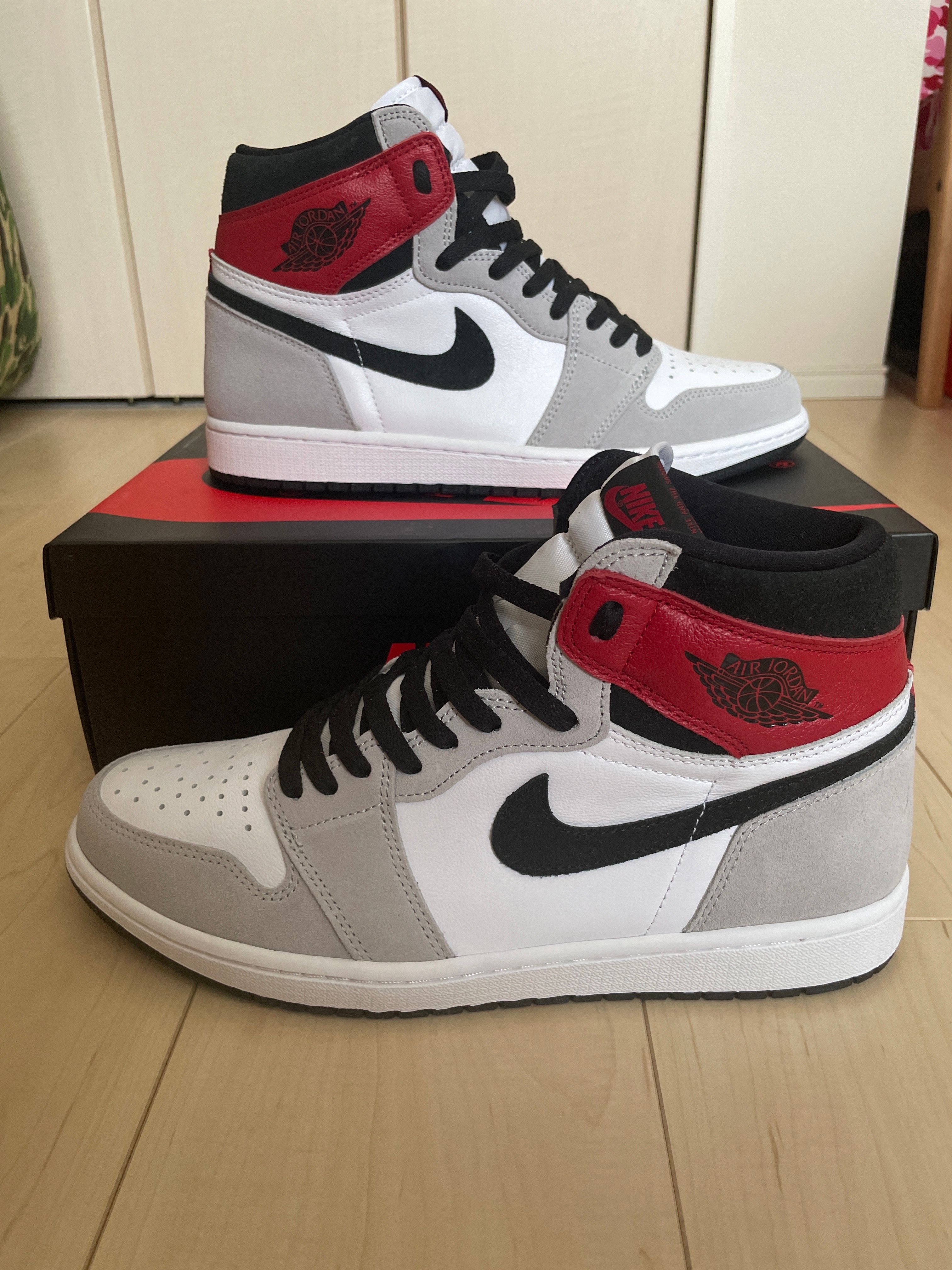 Nike Air Jordan 1 High OG "White/Black/Light Smoke Grey"