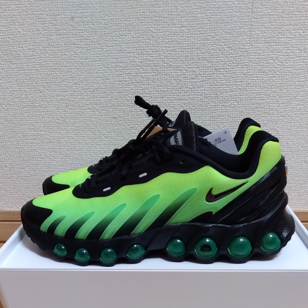 Nike Air Max DN8 "Black/Green Strike/Volt/Black"