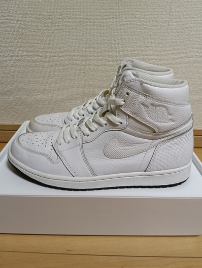 Nike Air Jordan 1 Retro High "White Perforated"