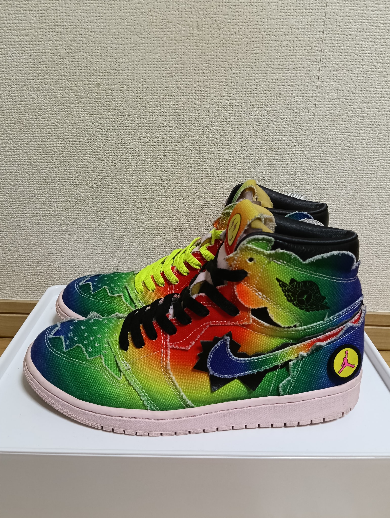 J Balvin × Nike Air Jordan 1 High OG "Rainbow"