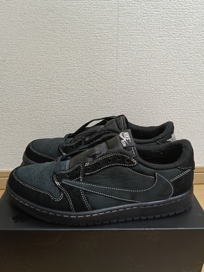 Travis Scott × Nike Air Jordan 1 Low OG SP "Black Phantom"