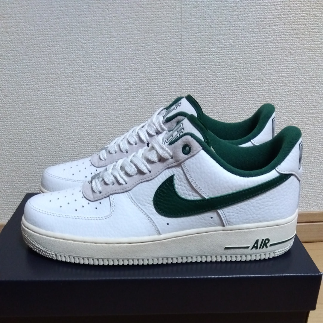 Nike Women's Air Force 1 Low Command Force "Summit White/Gorge Green"