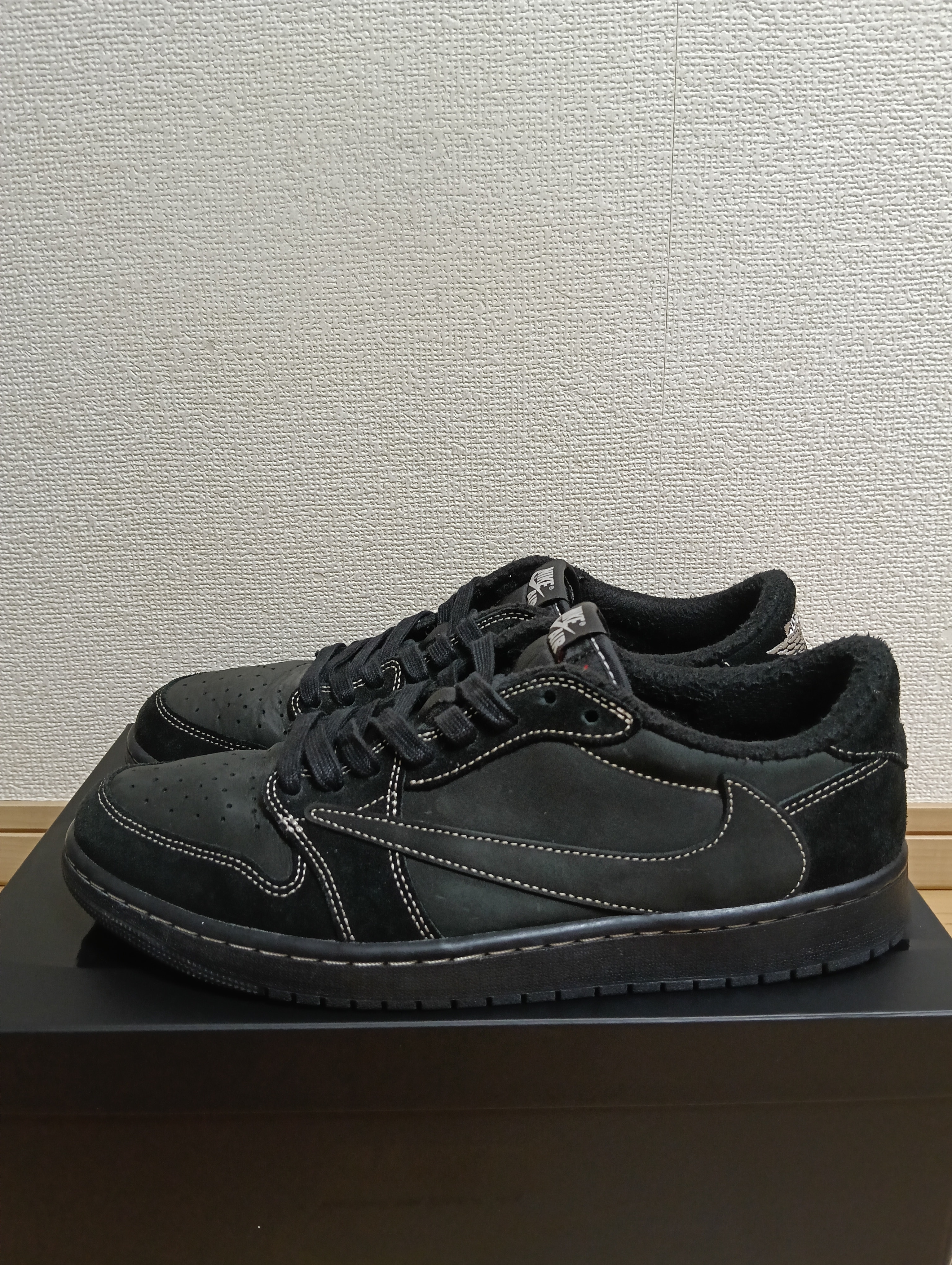 Travis Scott × Nike Air Jordan 1 Low OG SP "Black Phantom"