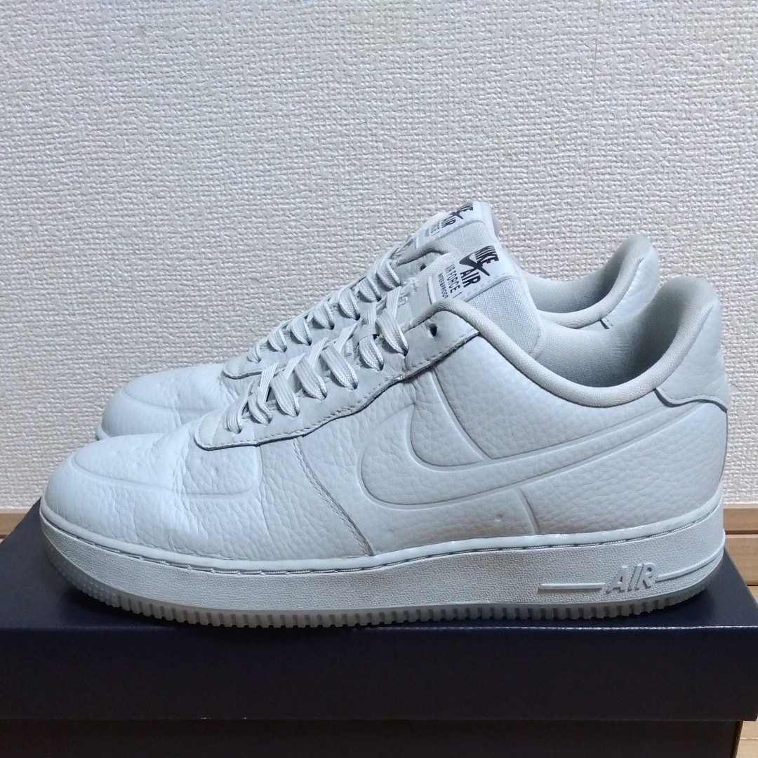 Nike Air Force 1 Low '07 Pro-Tech WP "Light Silver"